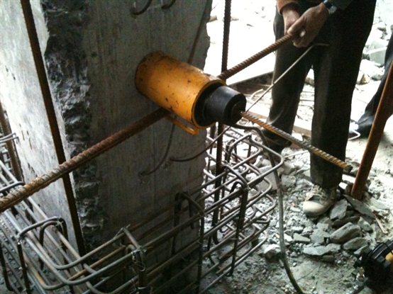 铜陵市邦威建设工程质量检测有限公司室外植筋拉拔试验